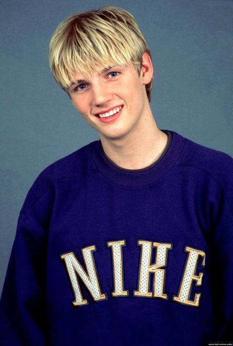 后街男孩最小成员Nick当爹，曾交往希尔顿