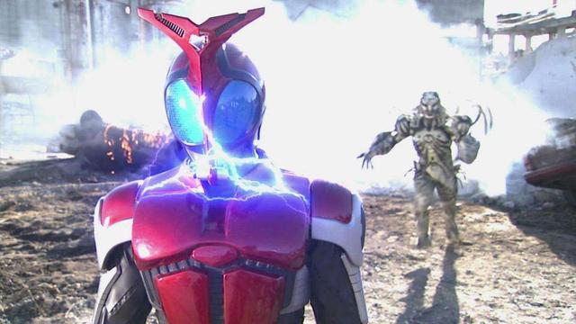 假面骑士甲斗：都说强的不是甲斗而是天道，视觉感官太欺负人了