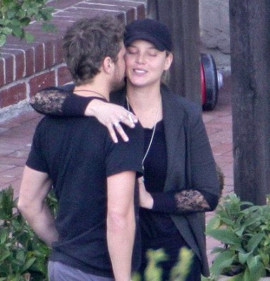 双料影后太会搞钱被前夫嫌弃？如今44岁成亿万富婆，事业家庭两开花