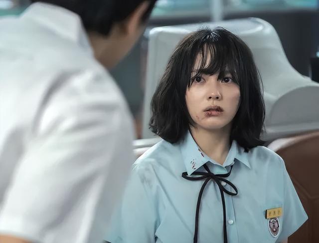 女孩之间的霸凌,最可怕的是沉默