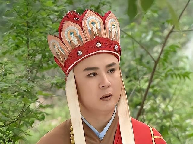 唐僧成佛后，为何排名在观音之前？你看看排名在如来前面的是谁？