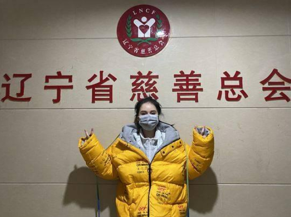 东北小品王赵本山:4个亲生子女,却同父不同命