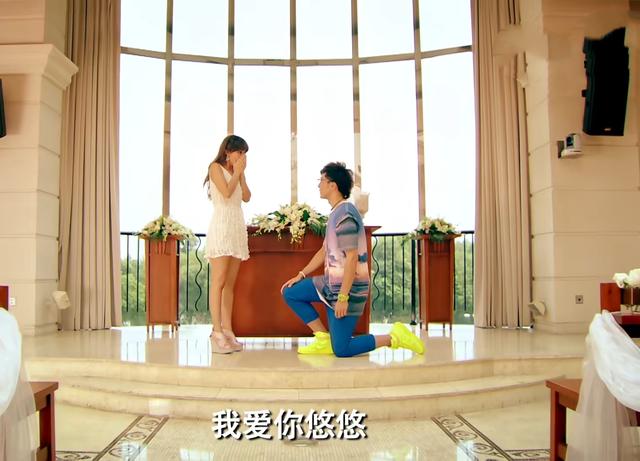 《爱情公寓》的5首金曲，从含苞待放的青春到怅然凋零的落红。