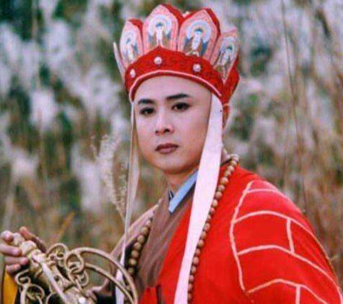 唐僧迟重瑞:娶大11岁富婆却被继子无视,结婚31年从不叫老婆