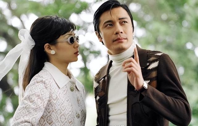 视帝罗嘉良罕见晒近况！59岁老态尽显，皮肤松弛，大理避暑心情好