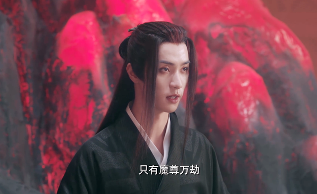 重紫：万劫、卓昊、秦柯为重紫而死，洛音凡不配爱重紫，两次杀她