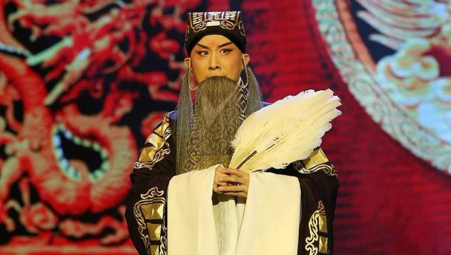 京剧名家言兴朋：在上海京剧院遭排挤远走美国，离婚后至今单身