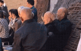 30张罕见图片：最美伴娘团，有纹身的最顶，你们觉得呢？