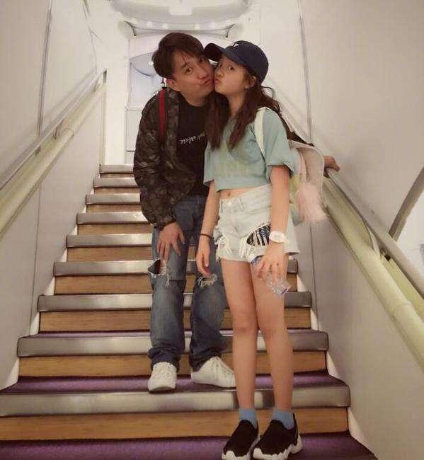 黄多多长高秘诀被曝光，只因睡前一个习惯，网友：难怪身高一米七