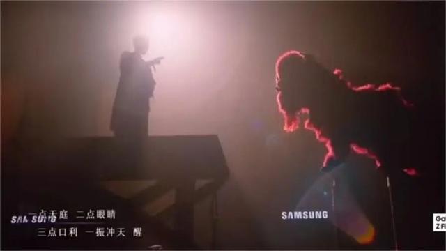 中秋晚会：同样一首歌，把林依轮和胡先煦放到一起，差距就出来了