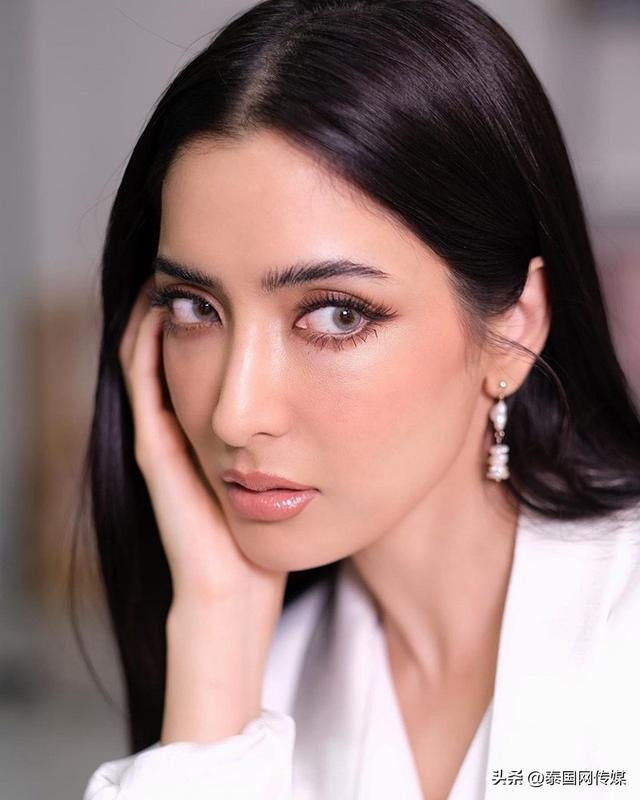 泰国知名女星Pinky保释出狱