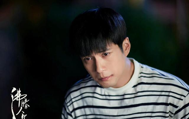 《沸腾人生》演员表中三个小演员的名字,暗示了三对CP?