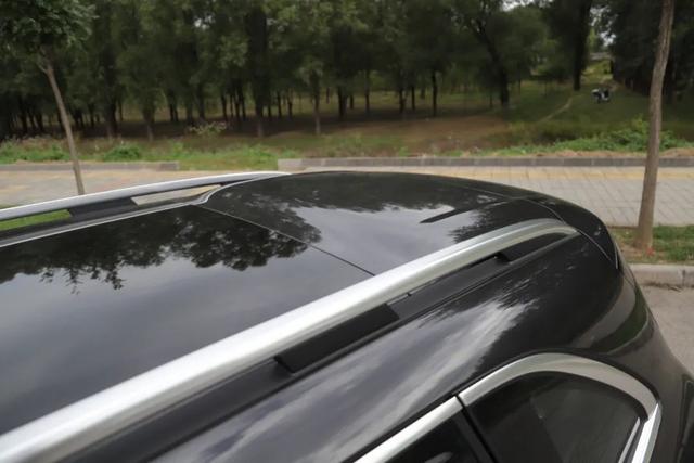 奔驰GLC:奔驰7座SUV优惠15万!内饰氛围感拉满,轴距2977mm!