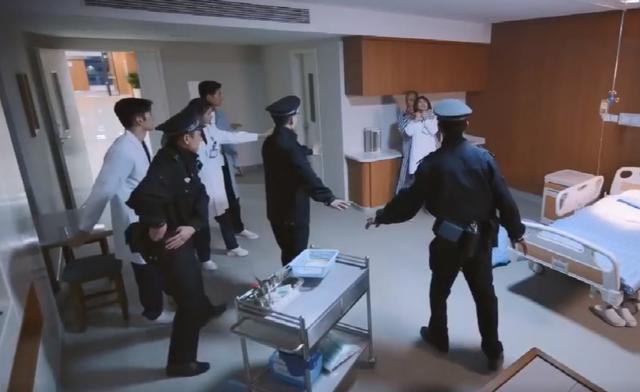 《听说你喜欢我》第27-28集：宁至谦喂食照料薛纬霖，感情债难还