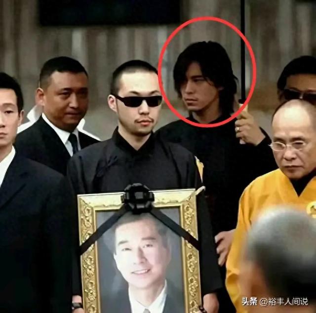 竹联帮帮主黄少岑去世！传新帮主身份，纵横江湖30年喜喝酒与热闹