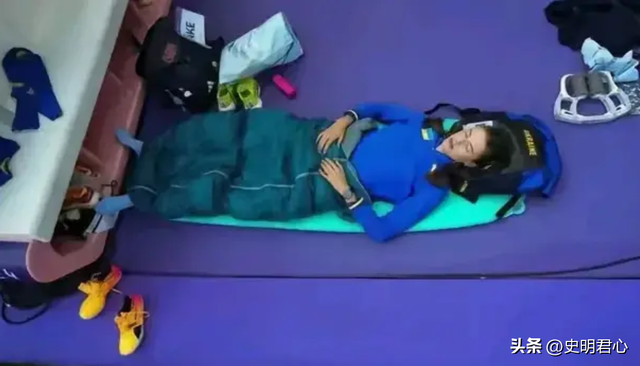 睡觉也能夺冠?“睡美人”玛胡奇克一睡成名,网友评论区两边倒