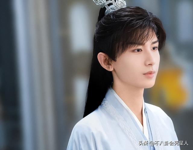 娱乐圈7位“哑巴”演员,演戏全靠配音对嘴,有人甚至从未用原声