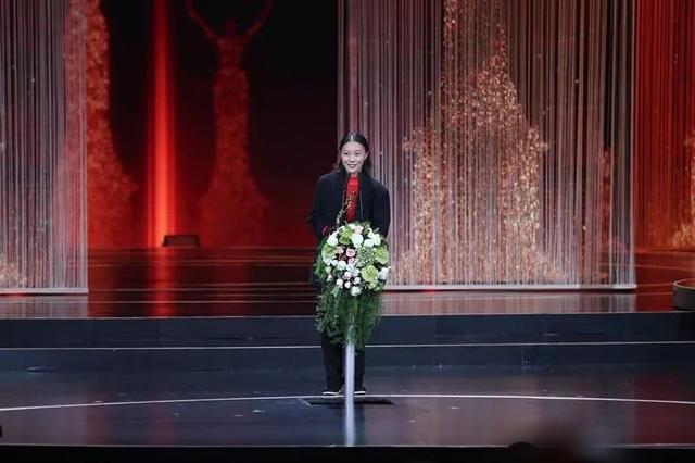 第9届北影节闭幕，陈建斌导演《第十一回》独得2奖