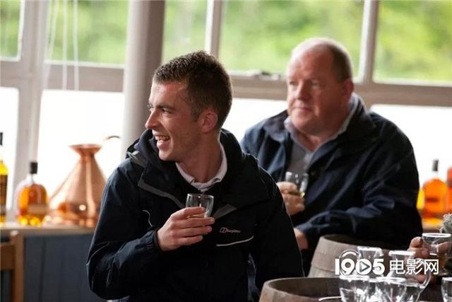 过年在家看什么？这份片单全帮你搞定