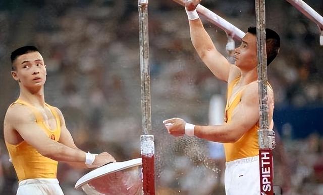 体操兄弟成世界冠军，退役后娶美貌妻子，如今身价上亿没有孩子