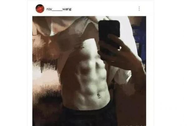 男星腹肌大盘点,王源8块,他的腹肌让人不舍得眨眼!