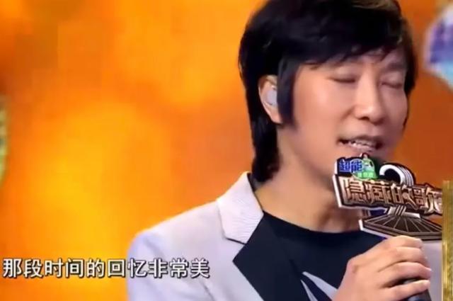 54岁情歌王子邰正宵复出,商演唱成名曲跑调,拍诡异视频吓网友