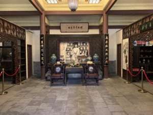 风流才子纪晓岚(纪晓岚的另一面：风流才子日御五女 每天吃十盘猪肉)