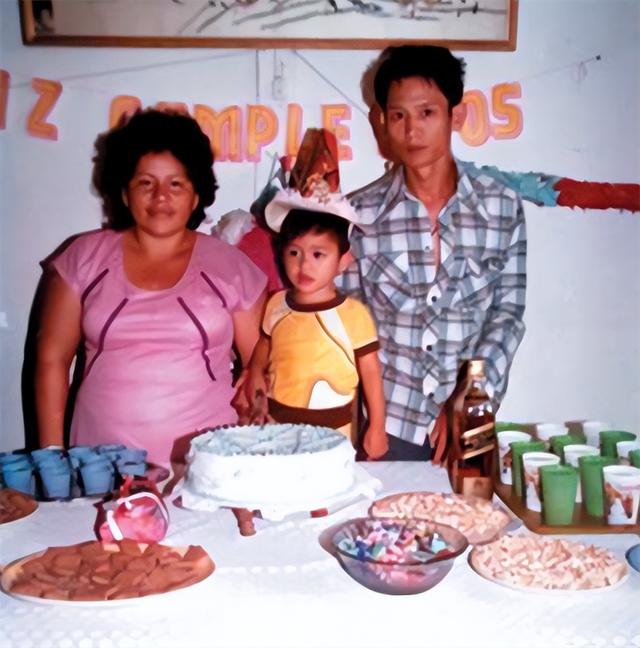 深圳钉子户蔡珠祥：夫妻联手得1700万拆迁款，分完钱后妻离子散