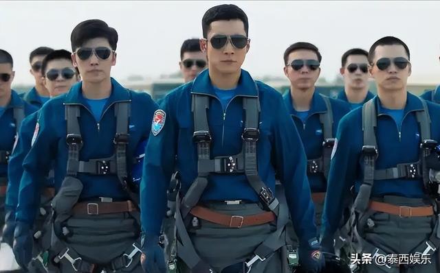 明明不是主演，却号称“百亿票房先生”，求这几位别吹了