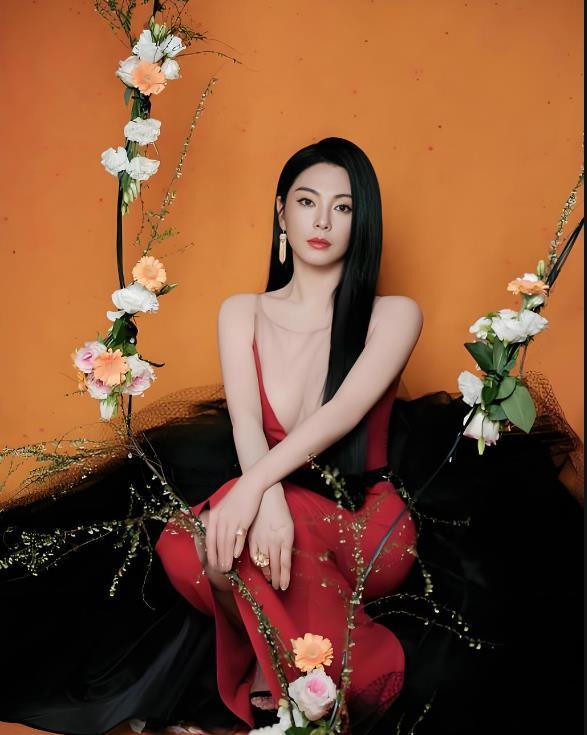 两任雪莉杨，是陈乔恩版的跟原著接近？还是张雨绮的跟原著接近？