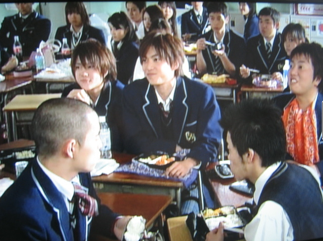 最强渣男！日本男星孕期出轨、隐婚跟女星恋爱，还委屈卖惨