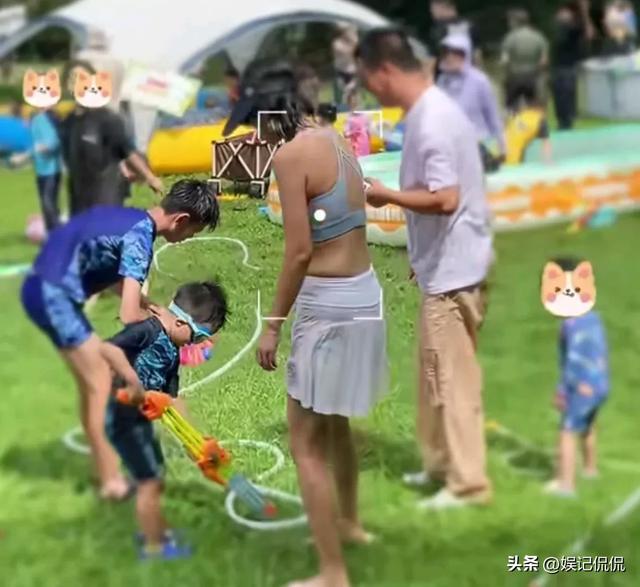 朱丹一家四口露营玩水，全家淋成落汤鸡，周一围大玩浪漫背老婆！