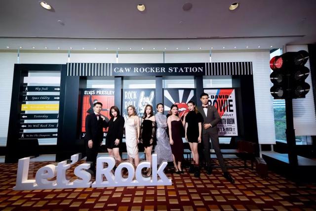 网传最惨年会吃盒饭,太难了!来康康别人家的神仙年会