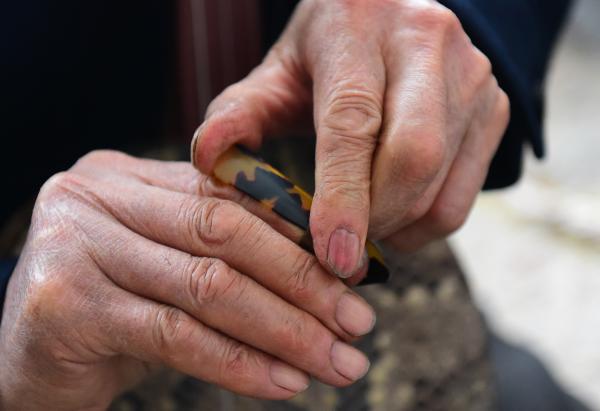 小曲子 老“戏痴”