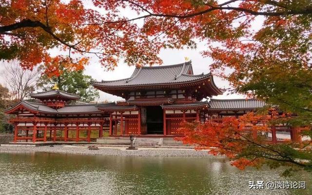 榜眼才子的七律，对仗工整，意境清幽，令人称赞不已