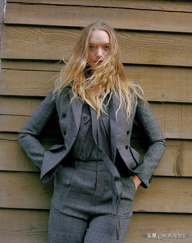 组图：娃娃脸超模嘉玛·沃德秋日温暖大片