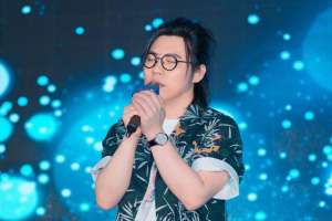 中国好声音李琦(《好声音》冠军近照，李琦身材圆润认不出来，冠军不一定有好前途)