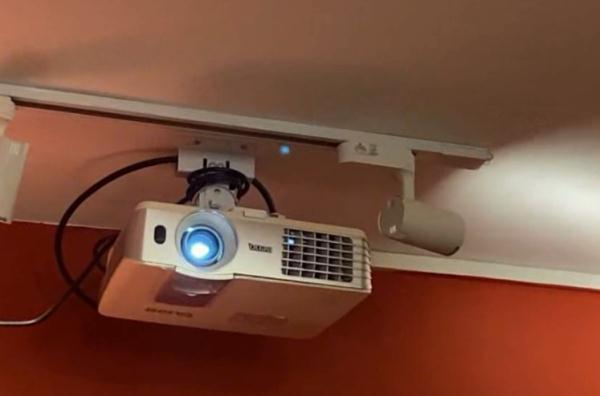 不用身份证就能包房过夜?私人影院乱象曝光