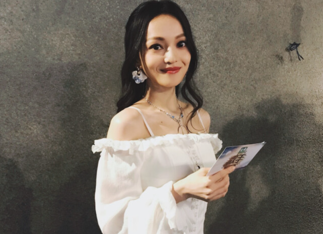 张韶涵回忆与父母的“恩怨”,从糟糕的原生家庭走出,过程很坎坷