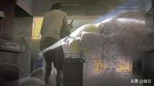 港片里的卧底(港影：中生代的热血，与不可复见的陈氏浪漫，电影《男儿本色》)