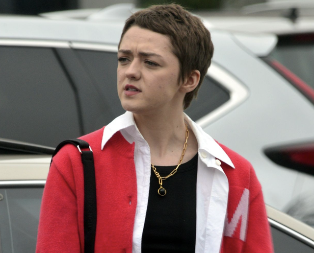 “二丫”沧桑得像40岁，《权力的游戏》热播12年，童星颜值大变样