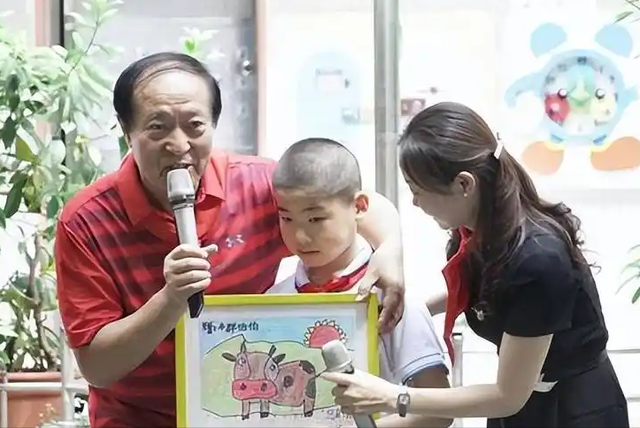 刘肃：她是牛群前妻，50岁提出离婚，不要家庭不要孩子活出自我