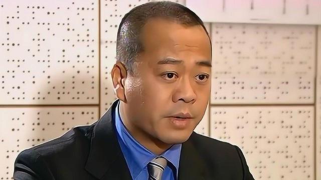 看了欧阳震华和林保怡,才明白男人可以不帅,但一定要有气质