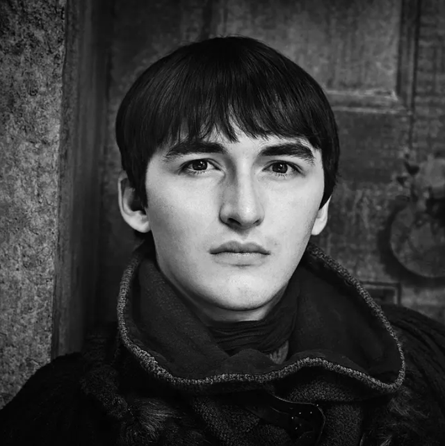 “二丫”沧桑得像40岁，《权力的游戏》热播12年，童星颜值大变样