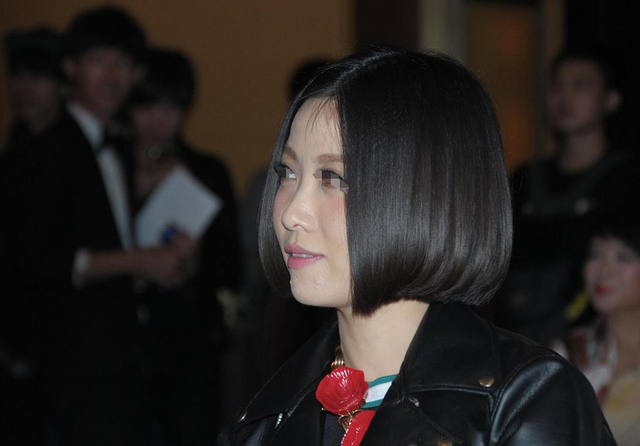 纪实：姚贝娜查出乳腺癌时是早期，化疗后痊愈，为什么人还是没了