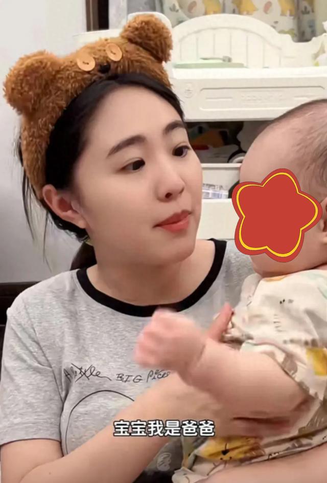 58 岁金龟子生日,老公王宁罕见出镜,夫妻穿搭风格看起来像隔辈