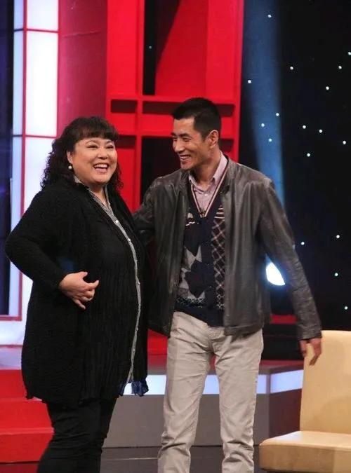 李菁菁现状:住北京宋庄别墅与父母一起生活,复出赚钱不再谈恋爱