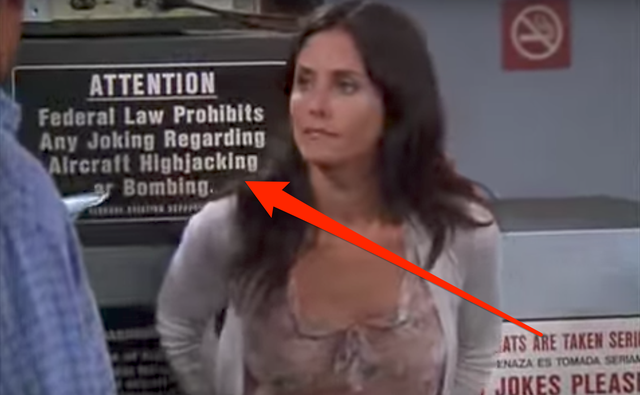 年轻正当道，朋友如家人：《老友记》如何反映了时代的变迁和局限？