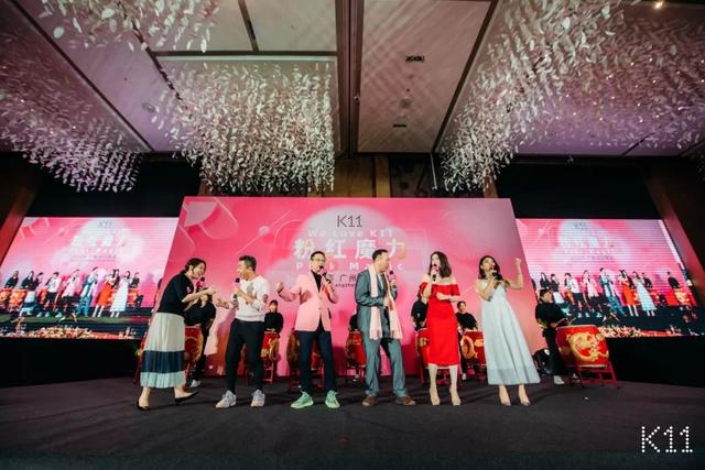 网传最惨年会吃盒饭,太难了!来康康别人家的神仙年会