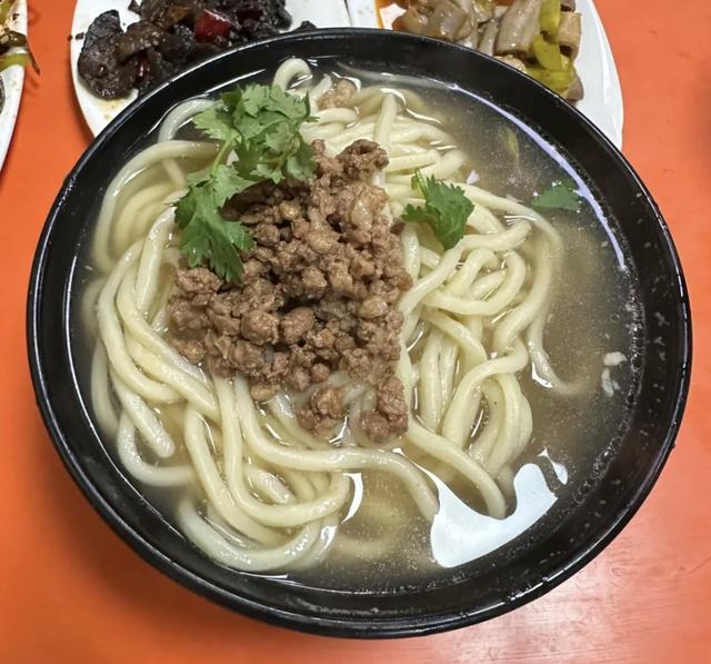 哈尔滨最受欢迎的12家老字号面馆！